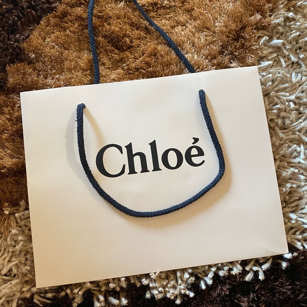 Brand name texture gift bags 🛍🎁